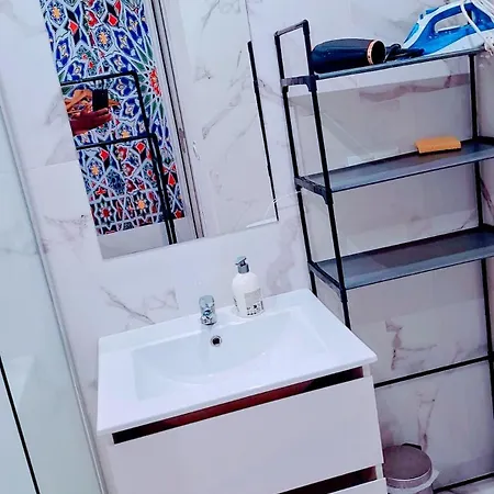 Apartmán Studios Super Pratique A 100 Metres De Tramway La Courneuve